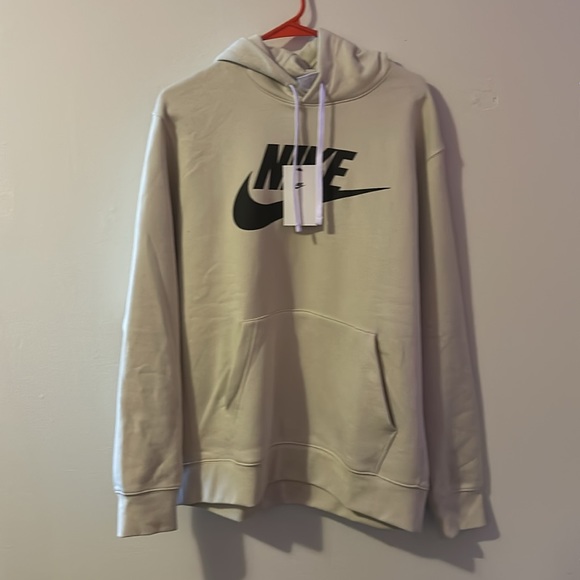 Brand New Large Nike Hoodie. (NWT)! Cream colored, with a black Nike swoosh. - Picture 8 of 8